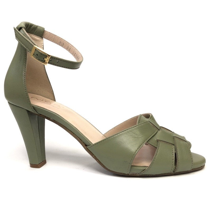Bella B. Olive Green – Portugāļu roku darba ādas sandales