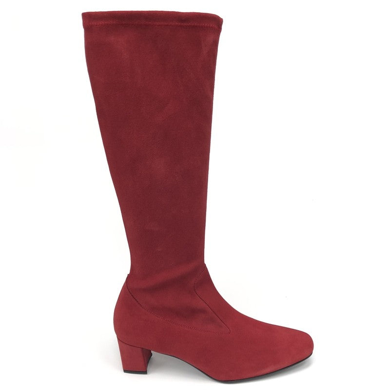 PieSanto Cherry Suede – Sievišķīgi zamšādas zeķzābaki maksimālam komfortam