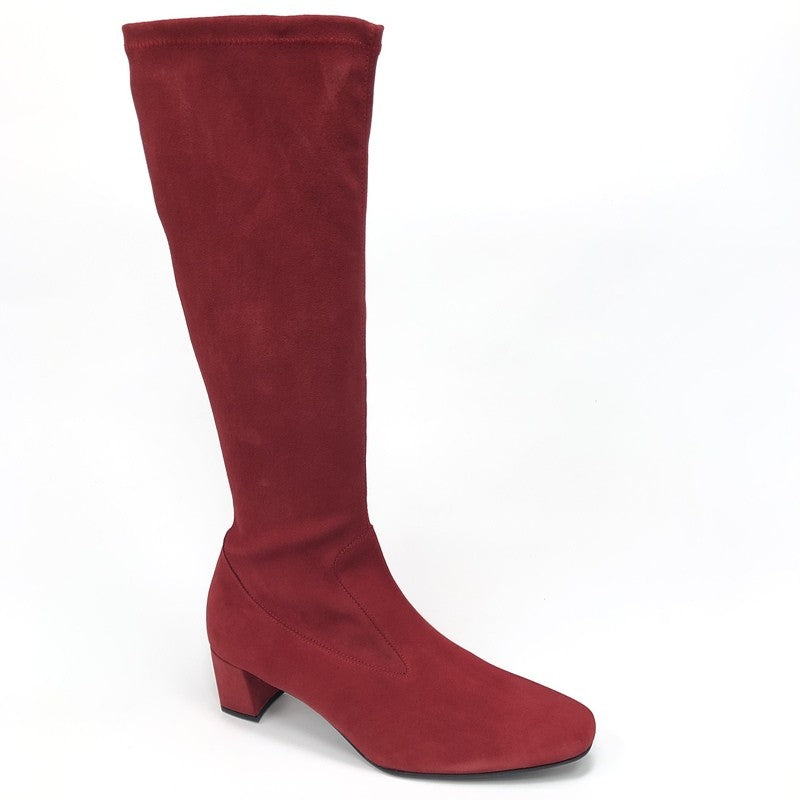 PieSanto Cherry Suede – Sievišķīgi zamšādas zeķzābaki maksimālam komfortam