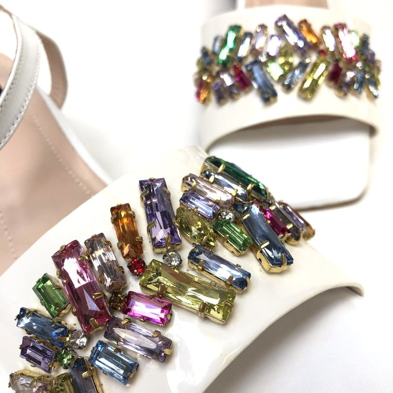 Daniela White Luxury – Portugāles roku darba ādas sandales
