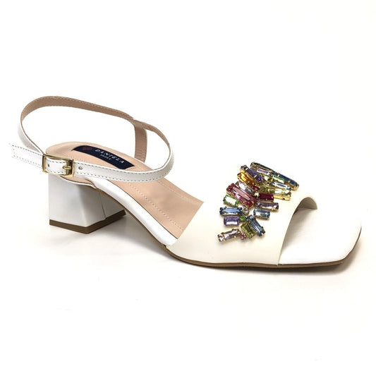 Daniela White Luxury – Portugāles roku darba ādas sandales