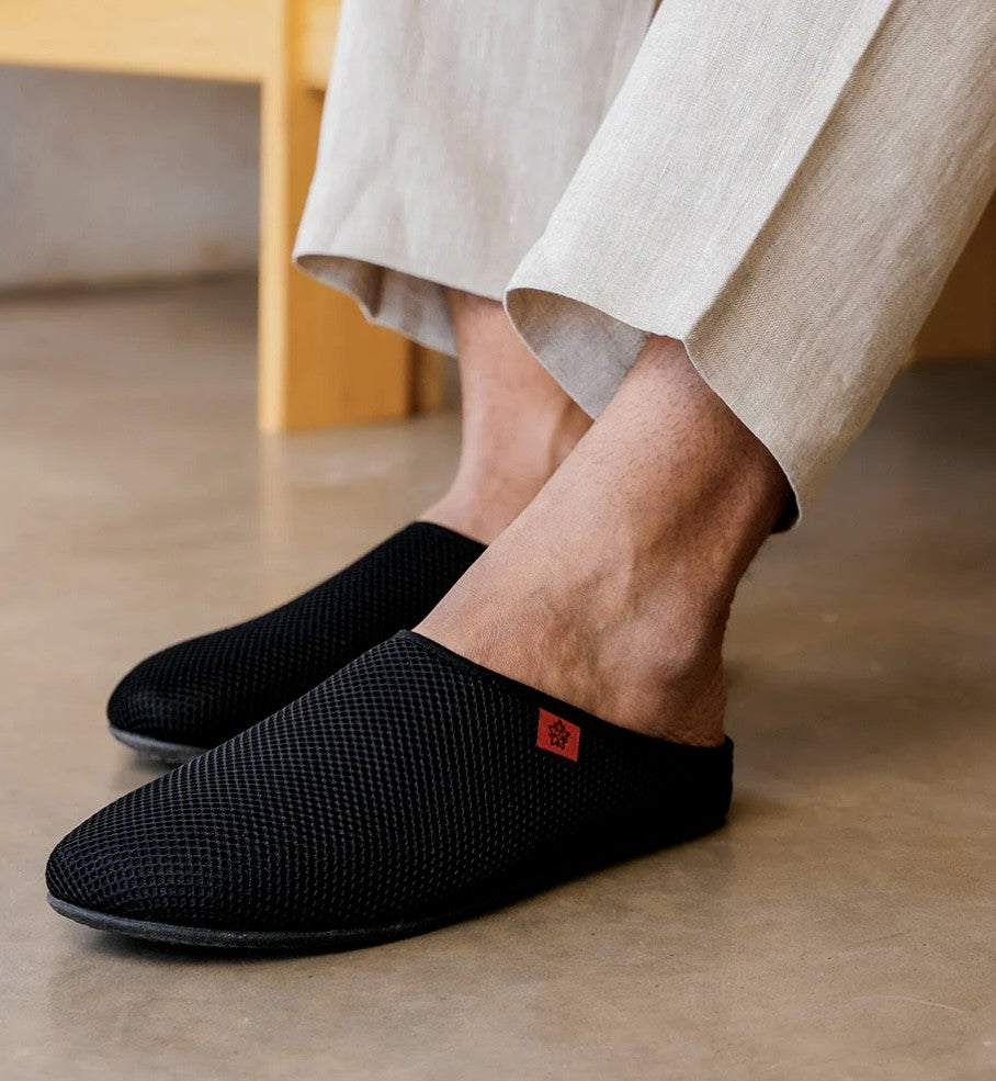 Andres Machado DYNAMIC – Unisex sieta auduma sporta čības (Melnas)